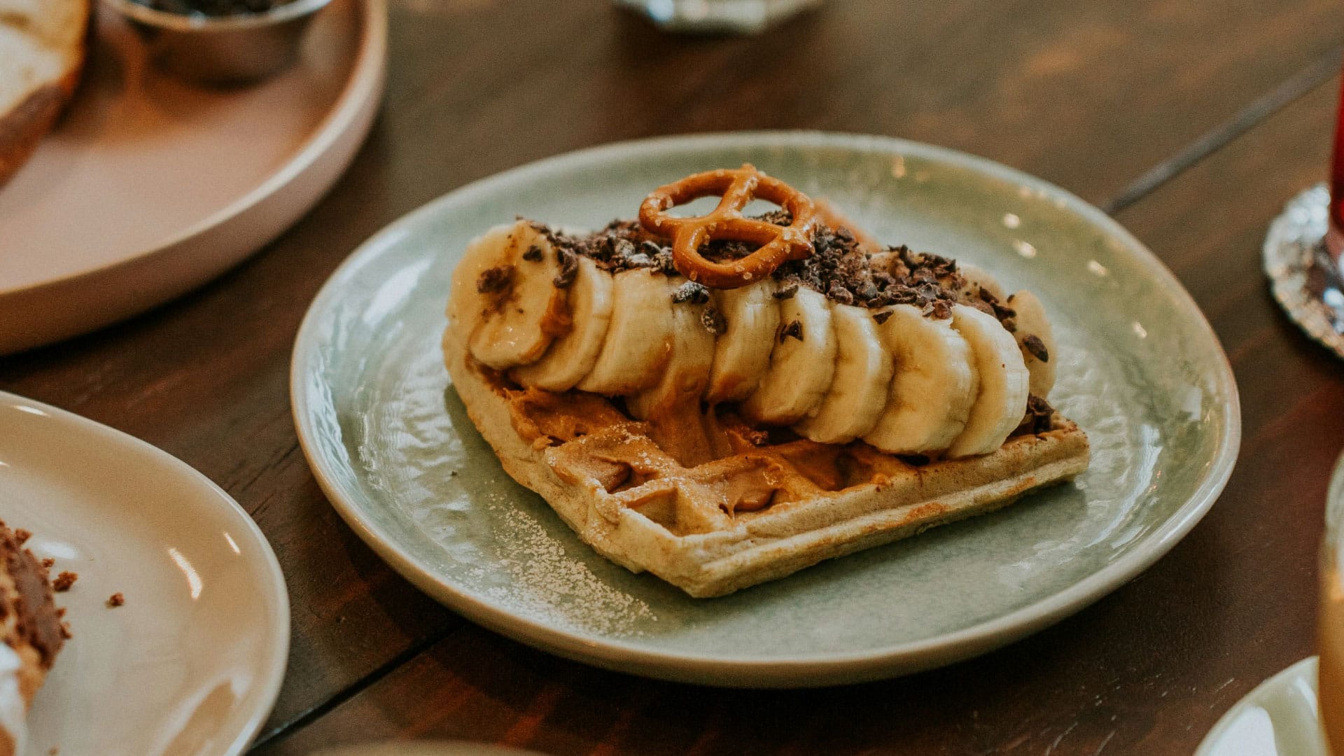 Waffles 1 | Banana Split | Helado de Cocadas prOvidenCia Foto de Amar Preciado - Waffle con cajeta